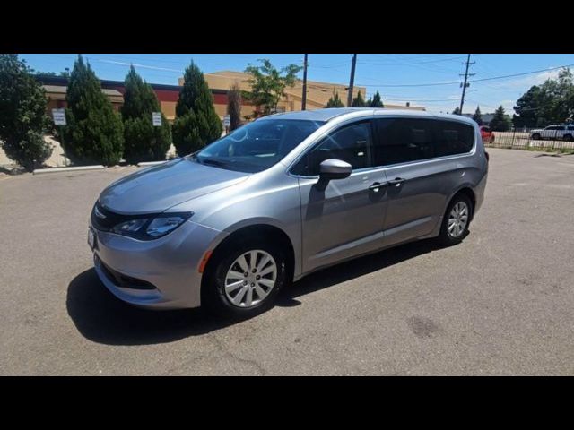 2021 Chrysler Voyager L