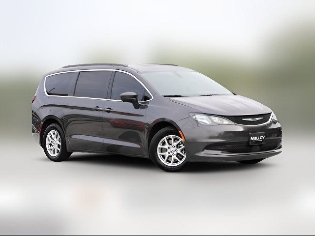 2021 Chrysler Voyager LXI