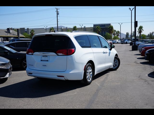 2021 Chrysler Voyager LXI