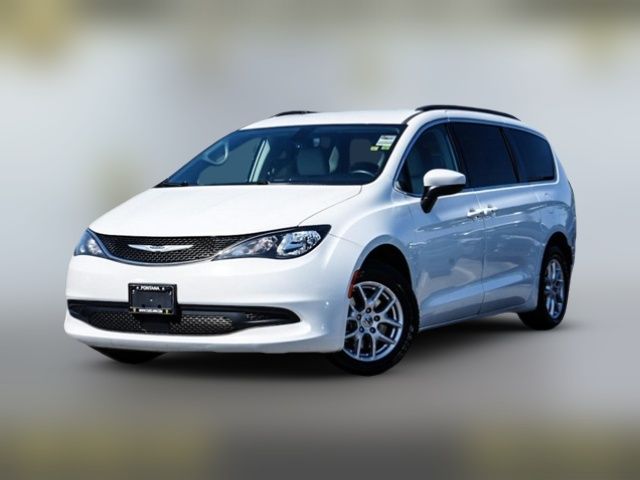 2021 Chrysler Voyager LXI