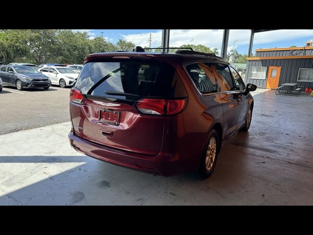 2021 Chrysler Voyager LXI