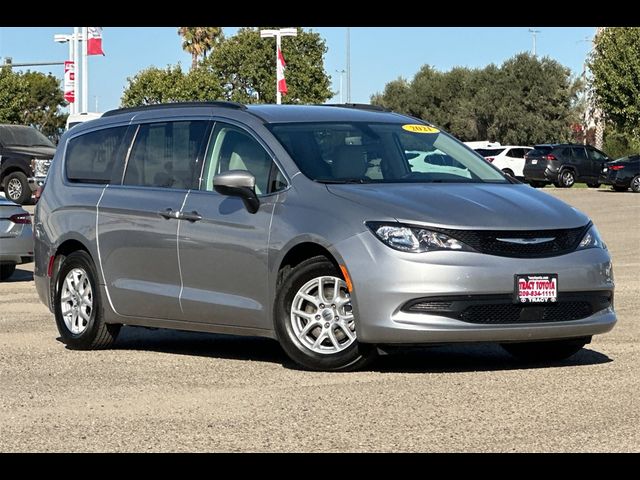 2021 Chrysler Voyager LXI