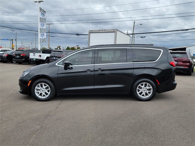 2021 Chrysler Voyager LXI