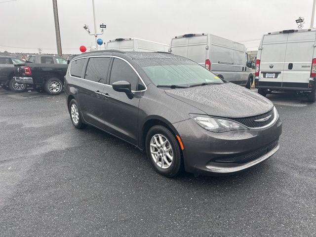 2021 Chrysler Voyager LXI