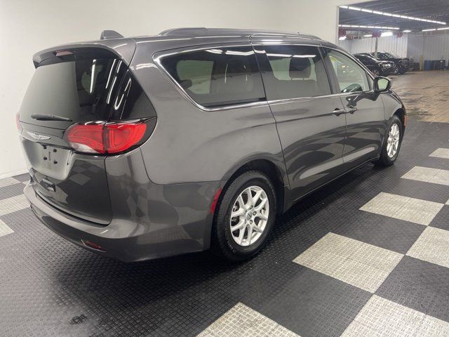 2021 Chrysler Voyager LXI