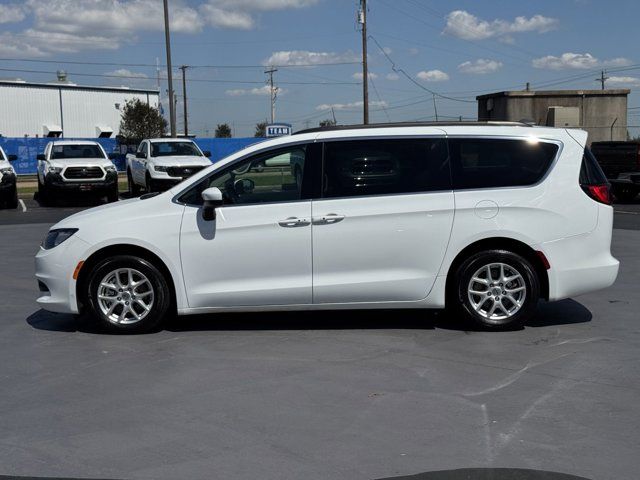 2021 Chrysler Voyager LXI