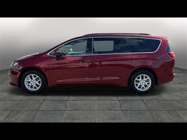 2021 Chrysler Voyager LXI