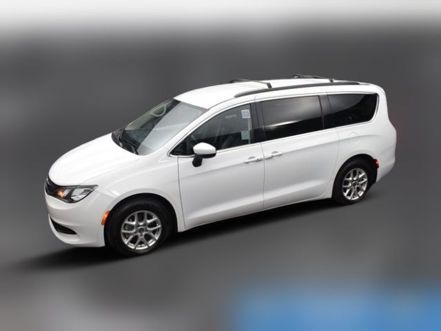 2021 Chrysler Voyager LXI