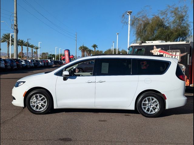 2021 Chrysler Voyager LXI