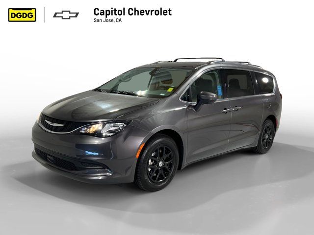 2021 Chrysler Voyager LXI