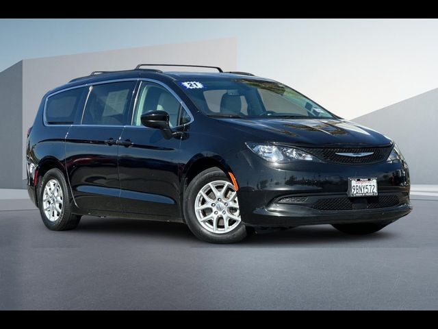 2021 Chrysler Voyager LXI