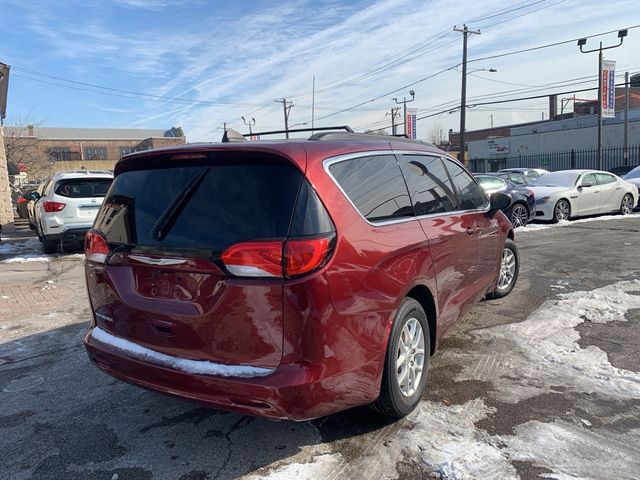 2021 Chrysler Voyager LXI