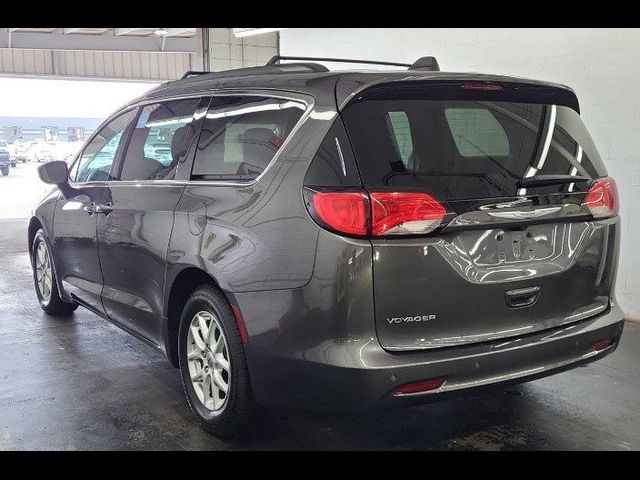 2021 Chrysler Voyager LXI