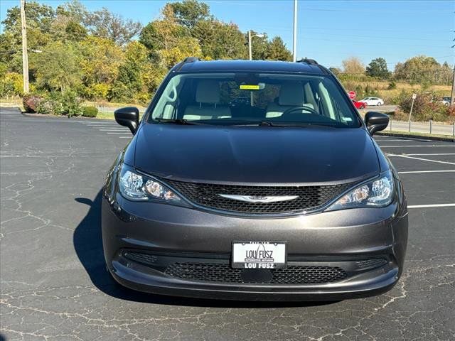 2021 Chrysler Voyager LXI