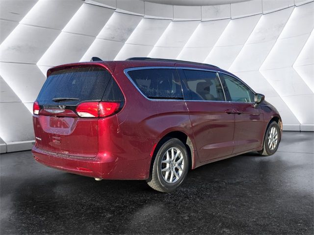 2021 Chrysler Voyager LXI