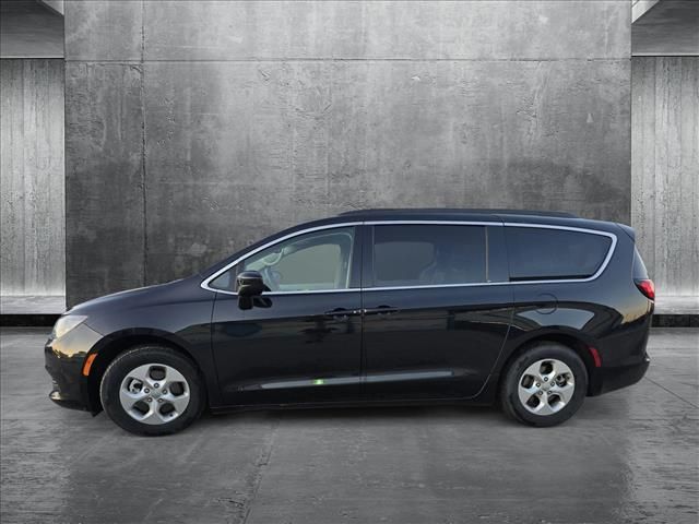 2021 Chrysler Voyager LXI