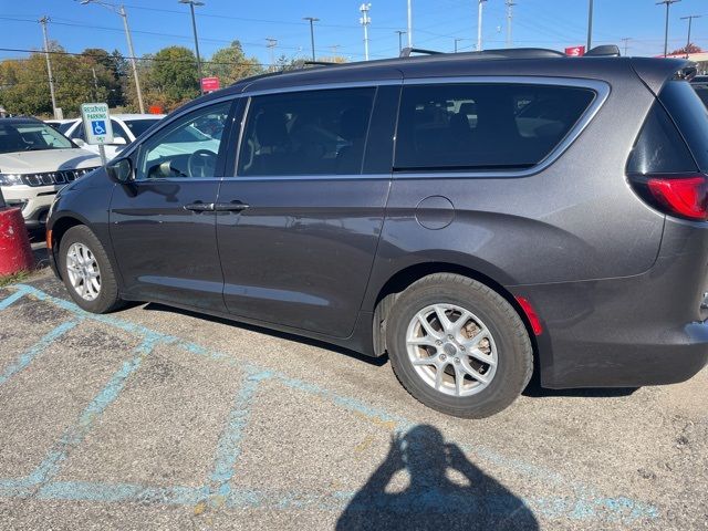 2021 Chrysler Voyager LXI