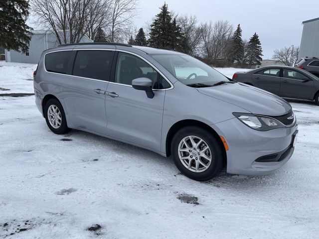 2021 Chrysler Voyager LXI