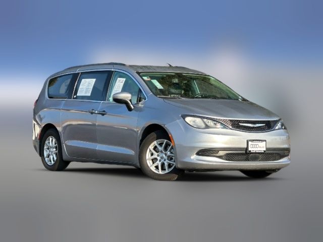 2021 Chrysler Voyager LXI