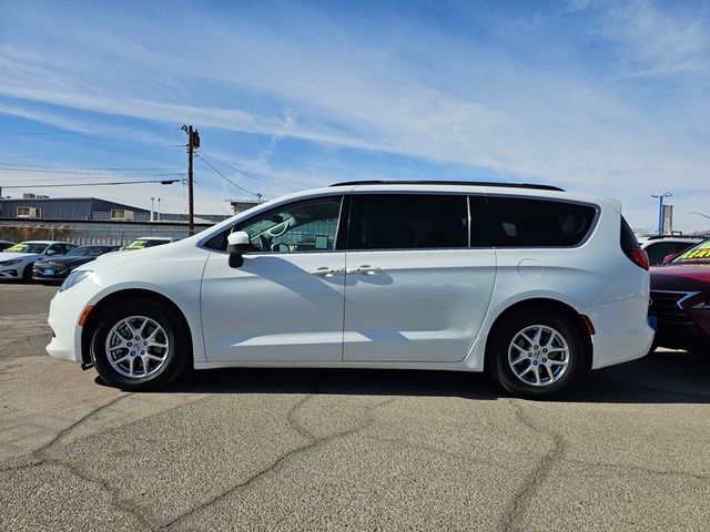 2021 Chrysler Voyager LXI