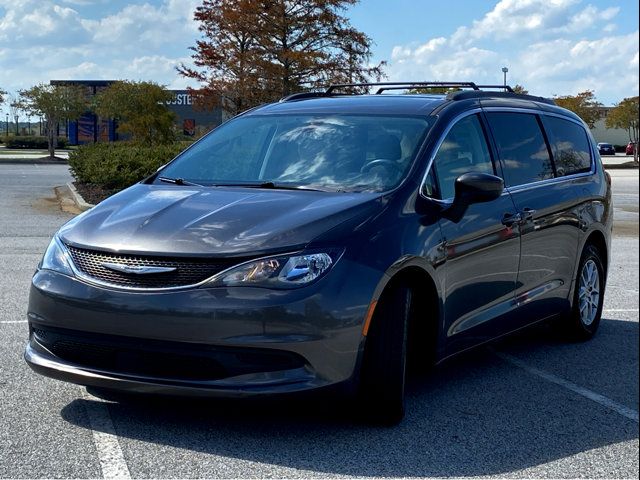 2021 Chrysler Voyager LXI