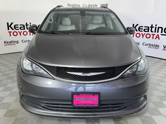 2021 Chrysler Voyager LXI