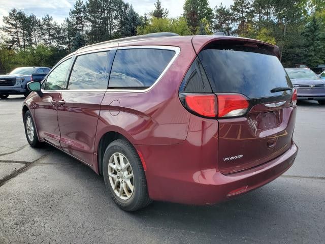 2021 Chrysler Voyager LXI