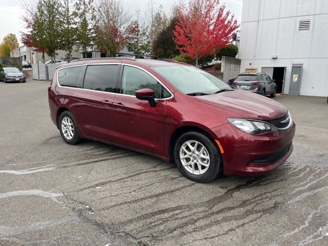 2021 Chrysler Voyager LXI