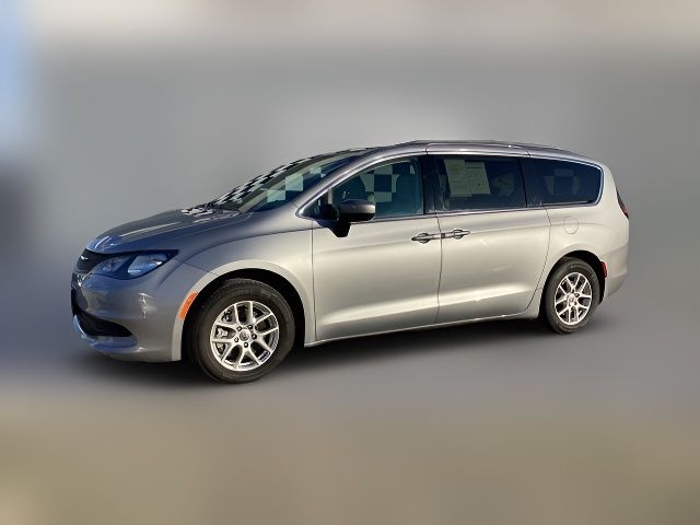 2021 Chrysler Voyager LXI