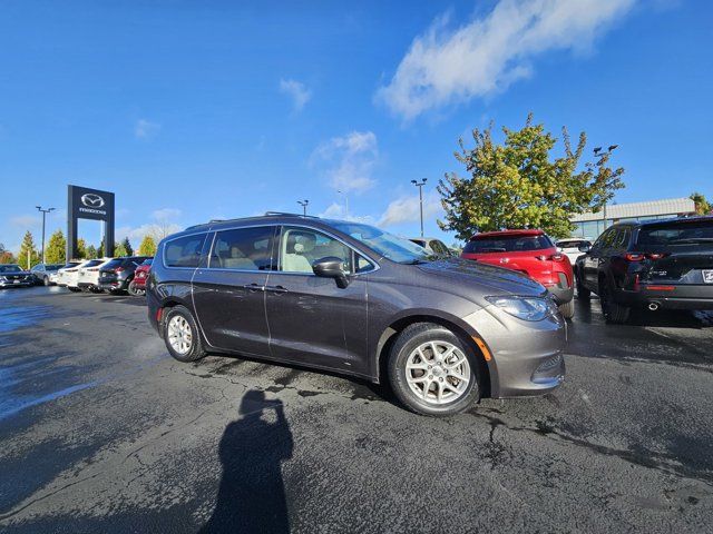 2021 Chrysler Voyager LXI