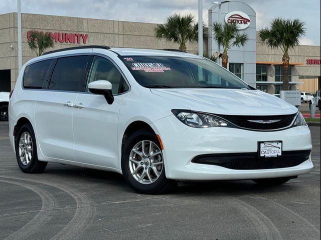 2021 Chrysler Voyager LXI