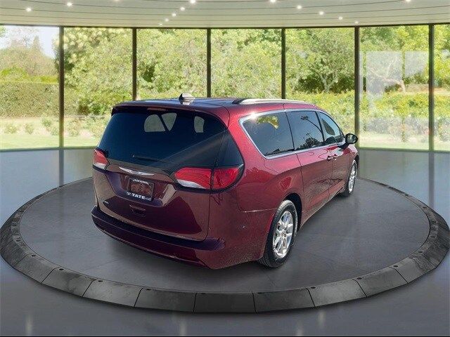 2021 Chrysler Voyager LXI