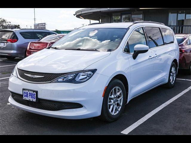 2021 Chrysler Voyager LXI