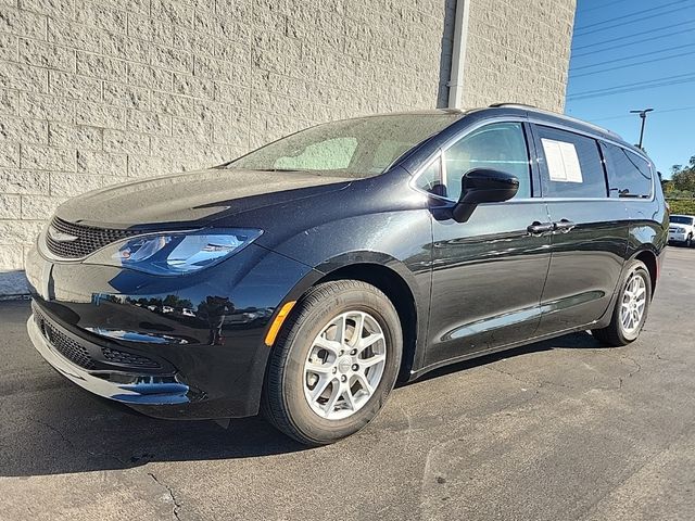 2021 Chrysler Voyager LXI