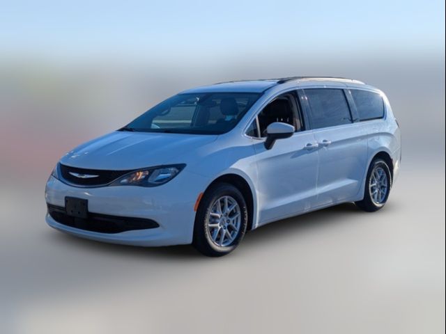 2021 Chrysler Voyager LXI