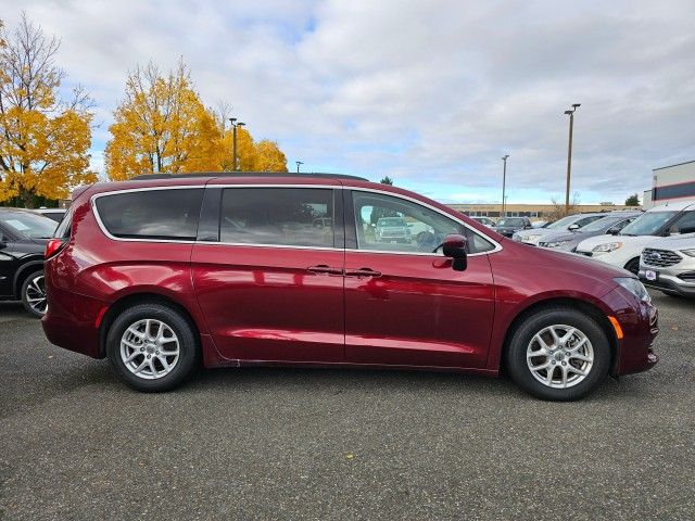 2021 Chrysler Voyager LXI