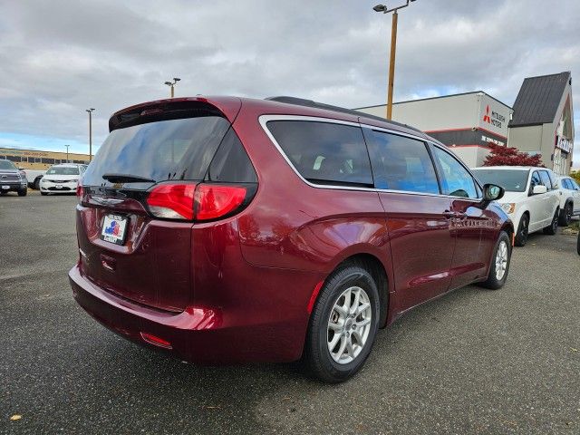 2021 Chrysler Voyager LXI