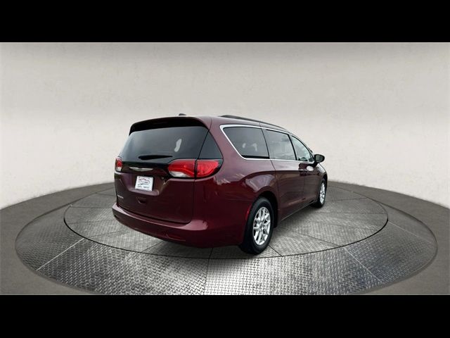 2021 Chrysler Voyager LXI