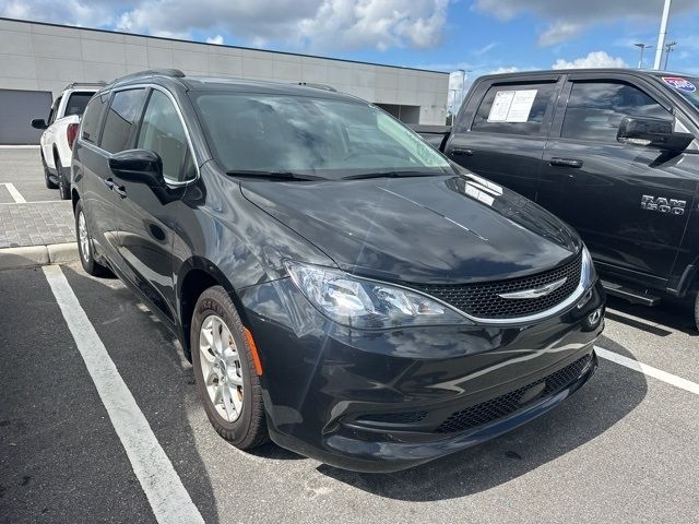 2021 Chrysler Voyager LXI