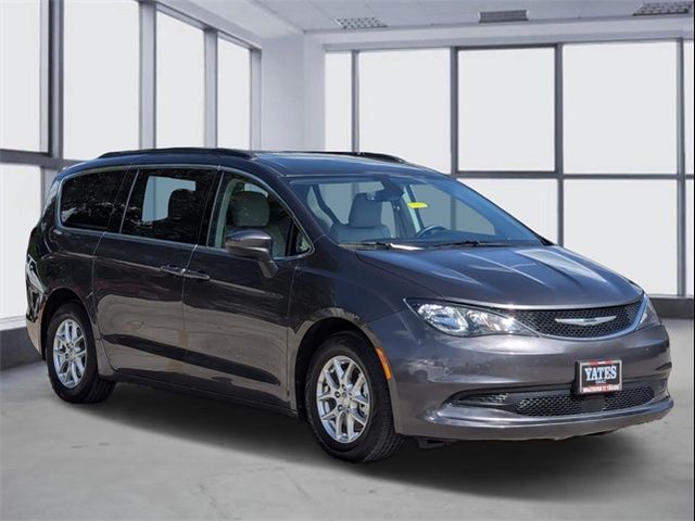 2021 Chrysler Voyager LXI