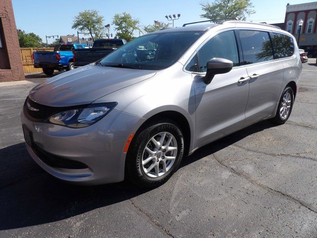 2021 Chrysler Voyager LXI