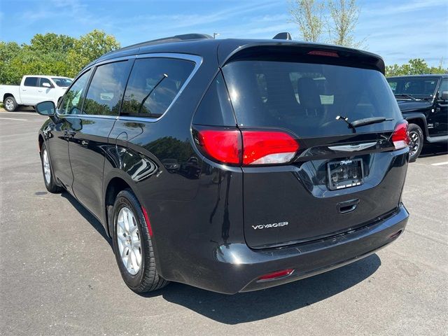 2021 Chrysler Voyager LXI