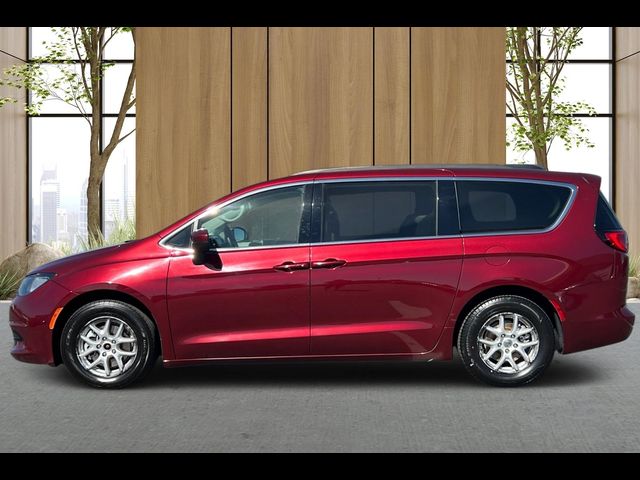 2021 Chrysler Voyager LXI