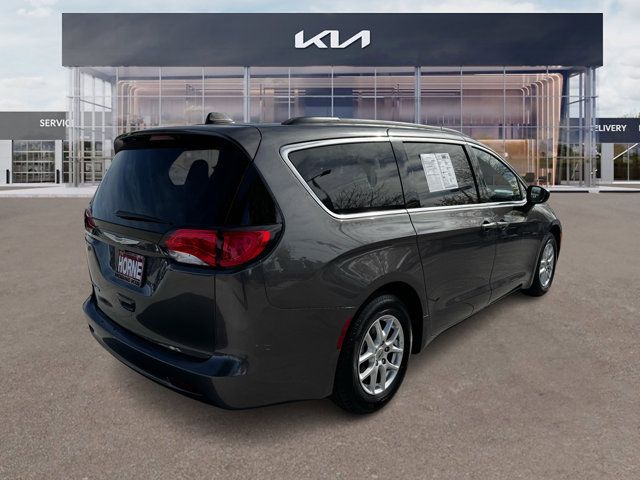 2021 Chrysler Voyager LXI