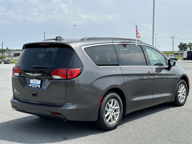 2021 Chrysler Voyager LXI