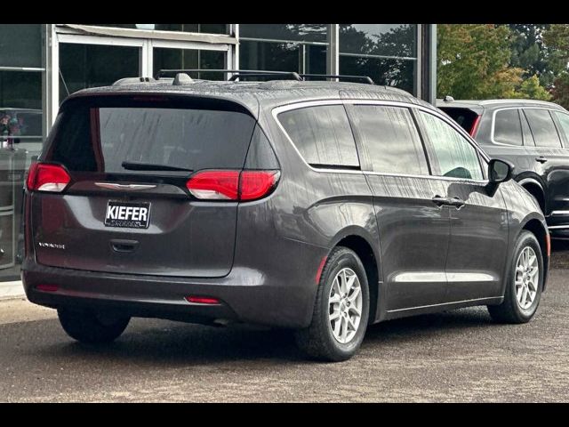 2021 Chrysler Voyager LXI