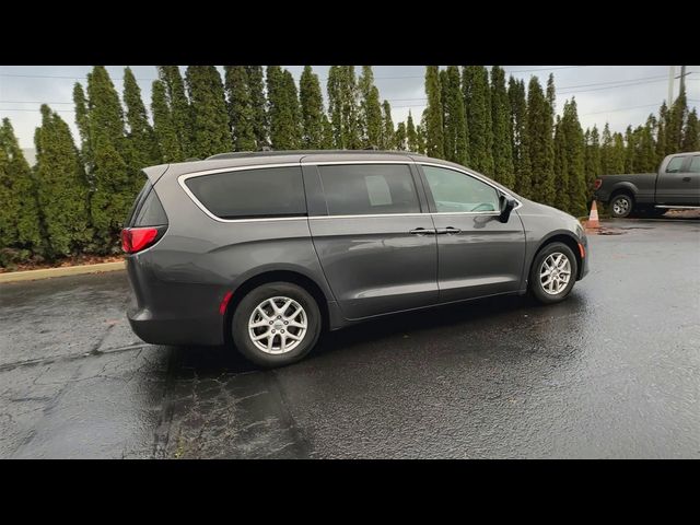 2021 Chrysler Voyager LXI