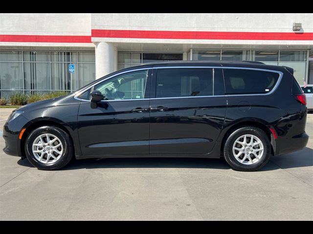 2021 Chrysler Voyager LXI