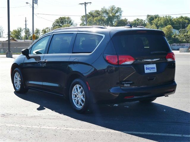 2021 Chrysler Voyager LXI