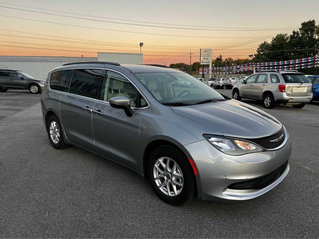 2021 Chrysler Voyager LXI